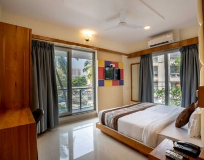 1 BHK Service Apartments in Santacruz East