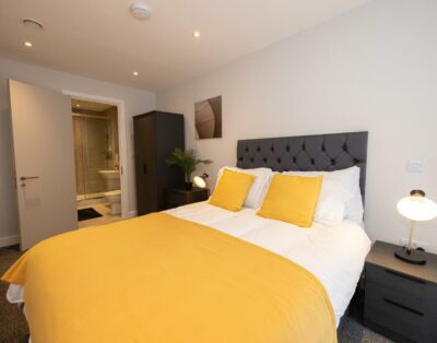 2 BHK Service Apartments in Manchester